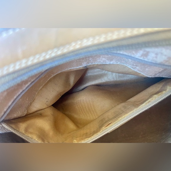 VINTAGE GUCCI BOSTON LEATHER HANDBAG - Picture 3 of 15